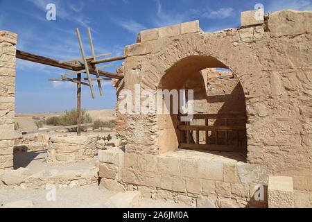 Puits d'eau, Qusayr (ou Quseir) Amra, Château du désert de l'époque d'Umayyad, site du patrimoine mondial de l'UNESCO, Wadi Bumm, gouvernorat de Zarqa, Jordanie, Moyen-Orient Banque D'Images