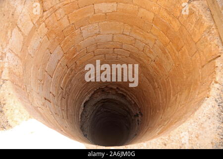 Puits d'eau, Qusayr (ou Quseir) Amra, Château du désert de l'époque d'Umayyad, site du patrimoine mondial de l'UNESCO, Wadi Bumm, gouvernorat de Zarqa, Jordanie, Moyen-Orient Banque D'Images