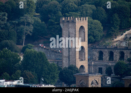 Tour médiévale de San Niccolo dans le centre historique de Florence dans la liste du patrimoine mondial par l'UNESCO. Florence, Toscane, Italie. 23 août 2019© Wojciech Stroz Banque D'Images