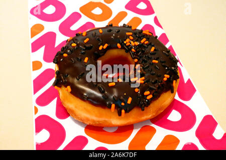 DUNKIN' DONUTS - société multinationale américaine donut Banque D'Images