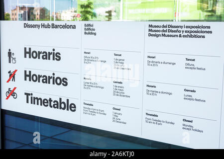 Barcelone Espagne,Catalonia Plaza Placa des Glories,Museuu del Disseny de Barcelona Design Museum,extérieur,horaire,horaire,information visiteur Banque D'Images