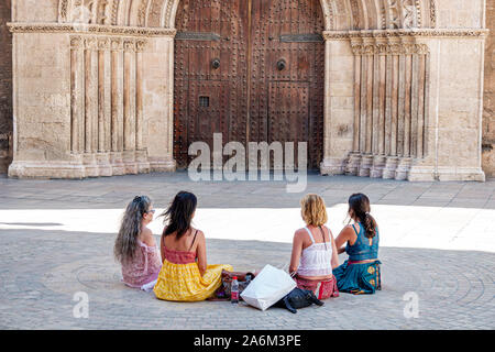 Valence Espagne hispanique, Ciutat Vella, vieille ville, centre historique, place de l'Almoina, Cathédrale métropolitaine Basilique de l'Assomption de notre-Dame Banque D'Images