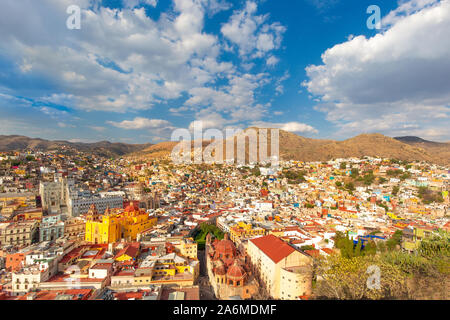 Guanajuato vue panoramique d'une ville pittoresque près de Pipila Monument Lookout Banque D'Images