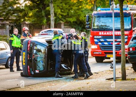 EINDHOVEN, Pays-Bas. 27 Oct, 2019. dutchnews, homme quitte gas appuyez sur Ouvrir et est blessé en police pursuit : Crédit Photos Pro/Alamy Live News Banque D'Images