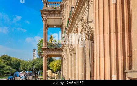 Monterrey, Mexique-11 Août, 2019 : Monterrey Macroplaza, vue (La Gran Plaza) Square dans le centre-ville historique, la septième plus grande Plaza dans le wor Banque D'Images