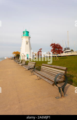 St.Catherines, Ontario, Canada - le 26 octobre 2019 : Port Dalhousie de St.Catherines en automne. Banque D'Images