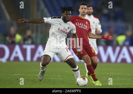 Rome, Italie. 27 Oct, 2019. Rome, Italie - le 27 octobre 2019:Franck Kessie (Milan), Javier Pastore (AS ROMA) en action au cours de la Serie A italienne match de football entre l'AS Roma et le Milan AC, au Stade olympique de Rome. Agence Photo crédit : indépendante/Alamy Live News Banque D'Images