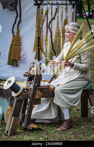 Landis Valley Farm Museum, l'artisanat jours, Lancaster, PA.Reenactors & mobilier articles historiques. Banque D'Images