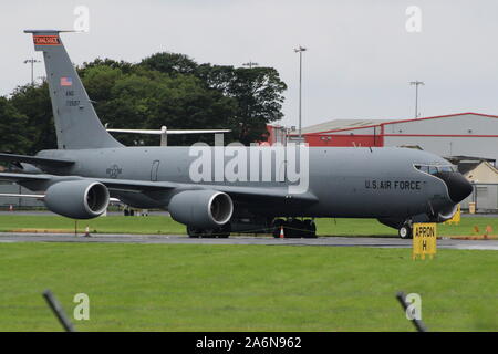 57-2597, un Boeing KC-135R Stratotanker exploités par l'US Air Force (New York Air National Guard) à l'Aéroport International de Prestwick en Ayrshire. Banque D'Images