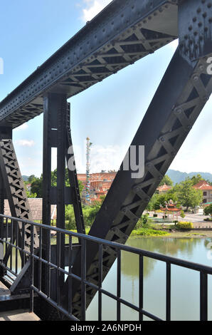 Cette photo montre la structure du pont sur la Rivière Kwai Banque D'Images