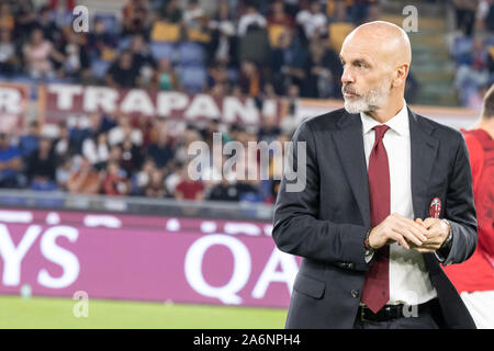 Rome, Italie. 27 Oct, 2019. Stefano Pioli vu au cours de la Serie A italienne football match entre l'AS Roma et l'AC Milan au Stade olympique de Rome(score final ; que les Roms 2:1 AC Milan) Credit : SOPA/Alamy Images Limited Live News Banque D'Images