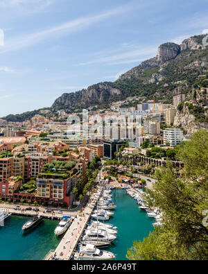 Vue sur le port de Fontvieille, Monaco Banque D'Images