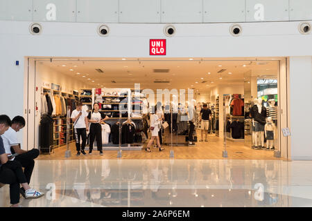 Uniqlo en Chine : façade avant, Beijing, Chine, 4 juillet 2019 Banque D'Images