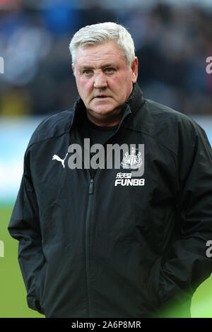 Newcastle, Royaume-Uni. 27 Oct, 2019. Steve Bruce, Newcastle United FC Manager 2019 : Crédit photo Allstar Bibliothèque/Alamy Live News Crédit : Allstar Photo Library/Alamy Live News Banque D'Images
