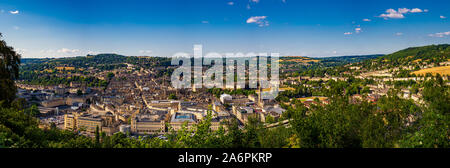 Vue panoramique sur la ville de Bath, Somerset, Royaume-Uni. Vue de l'Alexandra Park. Banque D'Images