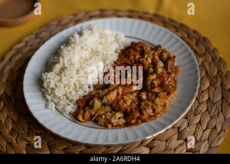 La nourriture turque Hunkar Begendi faite à l'aubergine et la Viande Banque D'Images