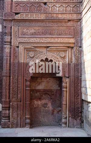 Tombe d'Iltutmish construit 1235 | CE | Qutb Minar Complex Banque D'Images