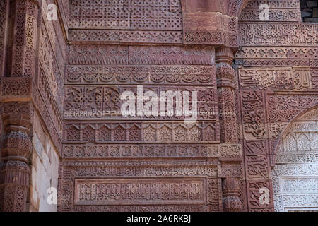 Tombe d'Iltutmish construit 1235 | CE | Qutb Minar Complex Banque D'Images