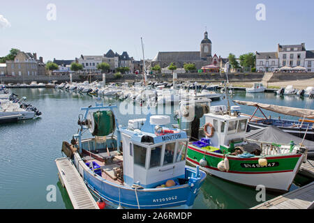 Bateaux de pêche dans le port de Piriac-sur-Mer Banque D'Images