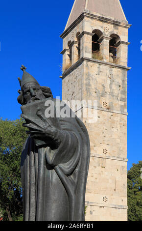 La Croatie, Split, l'Évêque Grégoire de Nin, statue du sculpteur Ivan Mestrovic, Banque D'Images