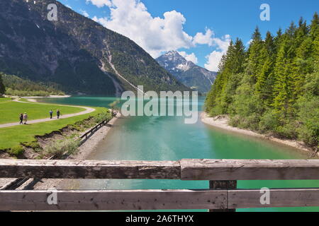 Voir d'Heitterwanger Lake en Autriche Banque D'Images