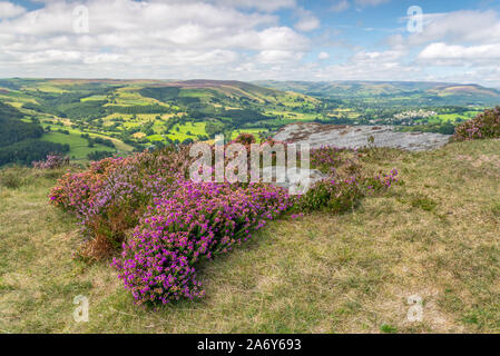 BurbageEdge, Hathersage, Peak District, Derbyshire, Angleterre, Royaume-Uni. Banque D'Images