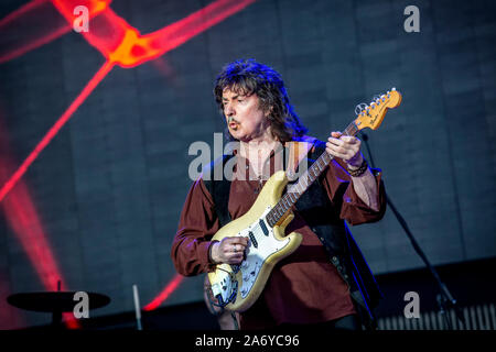 Solvesborg, Suède. 08th, 2019 juin. Le groupe britannique The Rainbow effectue un concert live au cours de la fête de la musique suédoise Sweden Rock Festival 2019. Ici le guitariste Ritchie Blackmore est vu sur scène. (Photo crédit : Gonzales Photo - Terje Dokken). Banque D'Images