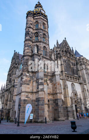 Svatej Alzbety Dom, St Elizabeth's Cathedral, Hlavna, Kosice, Slovaquie Banque D'Images