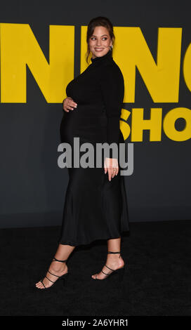 New York, NY, USA. 28 Oct, 2019. Ashley Graham assiste à l'Apple TV, "le Matin Show' Première mondiale à David Geffen Hall le 28 octobre 2019 à New York City Crédit : John Palmer/media/Alamy Punch Live News Banque D'Images