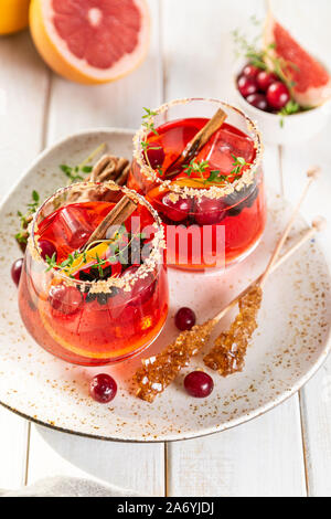 Cocktail de grâce à la canneberge, cimmanon, punch pamplemousse Banque D'Images