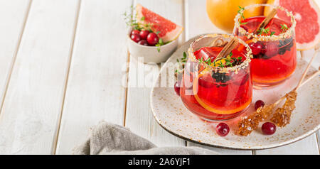 Cocktail de grâce à la canneberge, cimmanon, punch pamplemousse Banque D'Images