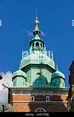 Cracovie, Pologne. 18 août, 2019. Le consigner vos bagages Royal Basilique des Saints Stanislas et Venceslas sur la colline de Wawel à Cracovie, Pologne. Banque D'Images