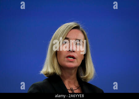 Bruxelles, Belgique. 29 Oct, 2019. Federica Mogherini Commissaire de l'Union européenne assiste à une conférence de presse après la Conférence de solidarité sur la crise des réfugiés et des migrants vénézuélien. Credit : ALEXANDROS MICHAILIDIS/Alamy Live News Banque D'Images