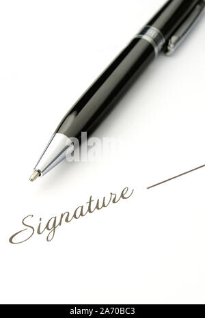 Stylo à bille noir et le lieu de la signature Banque D'Images