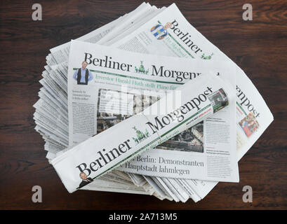 Zeitungsstapel, Tageszeitung "Berliner Morgenpost" Banque D'Images