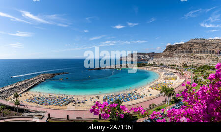 Paysage avec la plage d'Amadores sur Gran Canaria, Espagne Banque D'Images