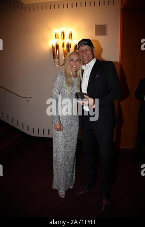 Axel Schulz mit Ehefrau Patricia beim 25. Leipziger Opernball 2019 dans der Oper Leipzig. Leipzig, 26.10.2019 Banque D'Images