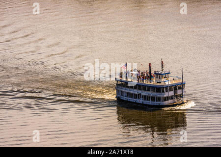 Becky Thatcher Riverboat   Essex, Massachusetts, USA Banque D'Images