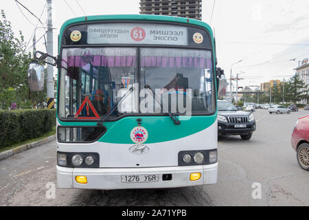 Les bus d'Oulan-Bator Banque D'Images