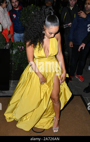 Londres, Royaume-Uni. 29 Oct, 2019. Jorja Smith assiste à Harper's Bazaar Annual Women of the Year Awards, qui célèbre female high-fliers, at Claridge's de Londres, Royaume-Uni. 29 Oct, 2019. Credit : Nils Jorgensen/Alamy Live News Crédit : Nils Jorgensen/Alamy Live News Banque D'Images