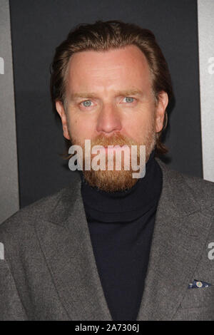 Los Angeles, USA. 29 Oct, 2019. Ewan McGregor à Warner Bros Pictures de « docteur dormir' Premiere tenue au Regency Theatre, Los Angeles, CA, 29 octobre, 2019. Crédit photo : Joseph Martinez/PictureLux PictureLux Crédit : Le Hollywood/Archive/Alamy Live News Banque D'Images