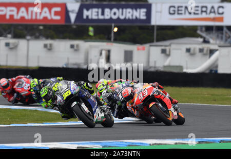 Cal Crutchlow, Marc Márquez et montrer la voie à Vinales mettez 4 dans les premiers stades de la MotoGP Australie Banque D'Images