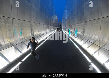 Mémorial Empty Sky au New Jersey de 911 victimes à Liberty State Park. Banque D'Images