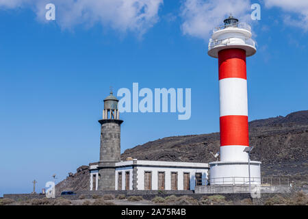 Ancien et nouveau phare à Salinas de Fuencaliente, La Palma, Canary Islands, Spain Banque D'Images