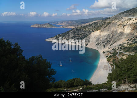 La plage de Kefalonia, Grèce, rendue célèbre par le film CAPITAINE CORELLI'S MANDOLIN Banque D'Images