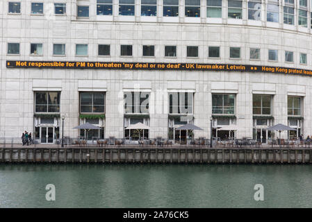 Brexit showdown annonces sur une immeuble à Londres Banque D'Images