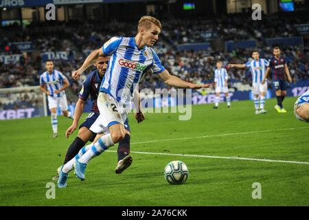 San Sebastian, Espagne. 30Th Oct, 2019. Martin Odegaard de Real Sociedad lors de la ligue espagnole match de football entre le Real Sociedad et Levante à la Reale Arena Stadium le 30 octobre 2019 à San Sebastian, Espagne Credit : CORDON PRESS/Alamy Live News Banque D'Images