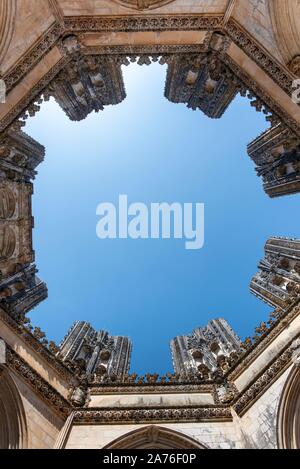 L'église de style gothique au monastère d'Alcobaça au Portugal. Banque D'Images