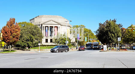 Severance Hall, accueil de l'Orchestre de Cleveland, situé dans le quartier de l'Université Circle de Cleveland, Ohio, USA. Banque D'Images