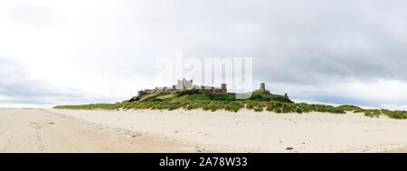 Château de Bamburgh, Panorama, château de bamburgh Northumberland Northumberland, Angleterre, Royaume-Uni, châteaux, château de bamburgh northumberland, château, châteaux, Banque D'Images